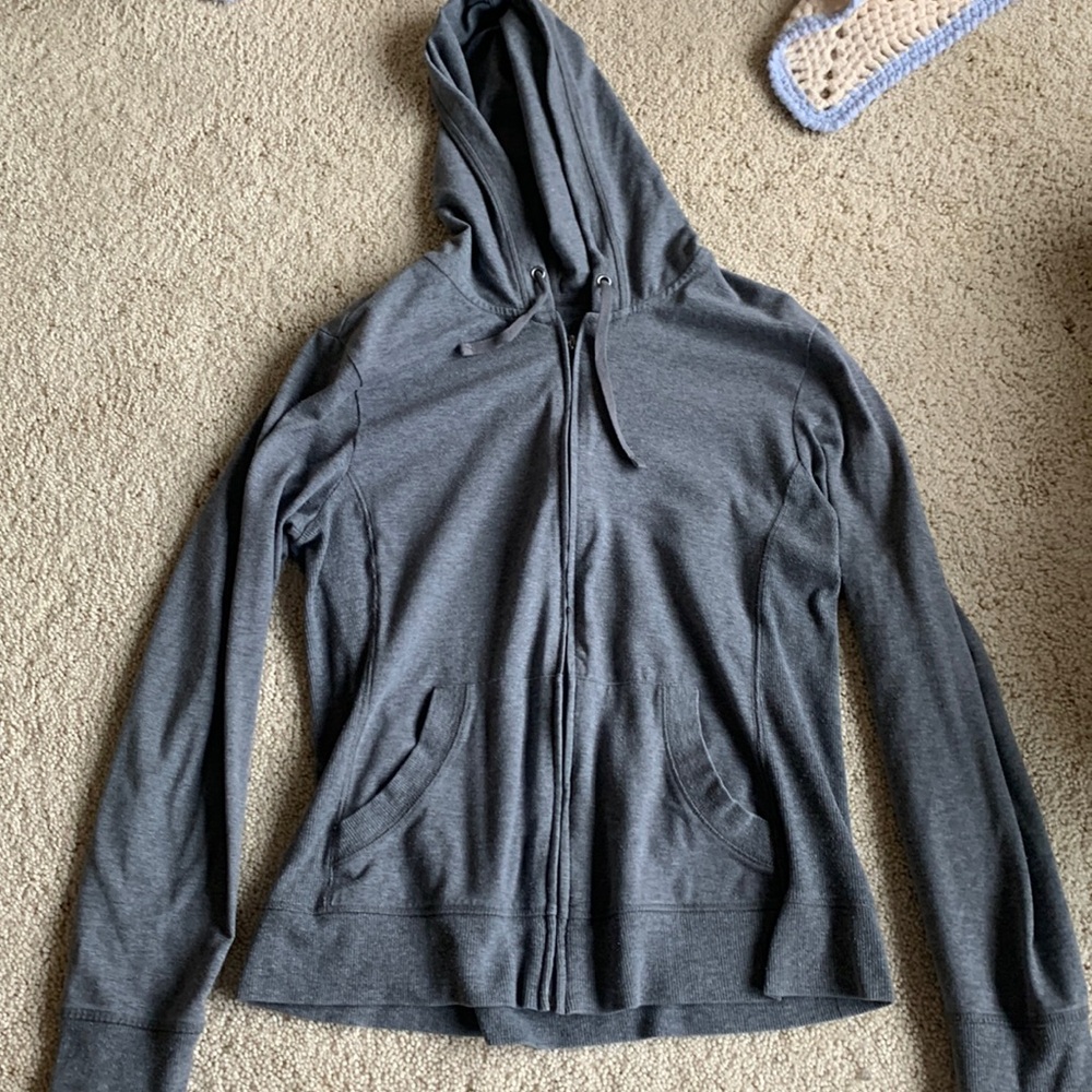 Gray Tek Gear zip up hoodie - part of zipper is broken off, but still zips